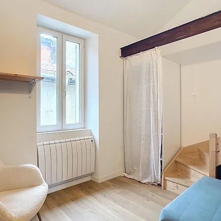 Holiday home Maison Intra-muros